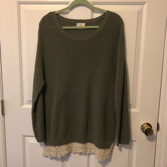 Urban Outfitters Sweaters - Urban Outfitters Oversized Sweater